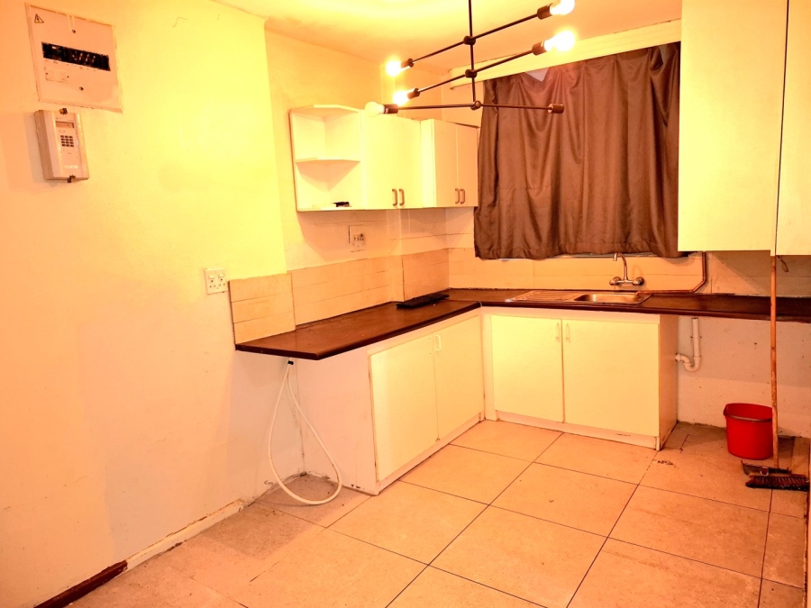 2 Bedroom Property for Sale in Avondale Western Cape